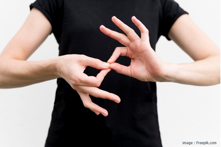 A Moroccan Sign Language class at Amal