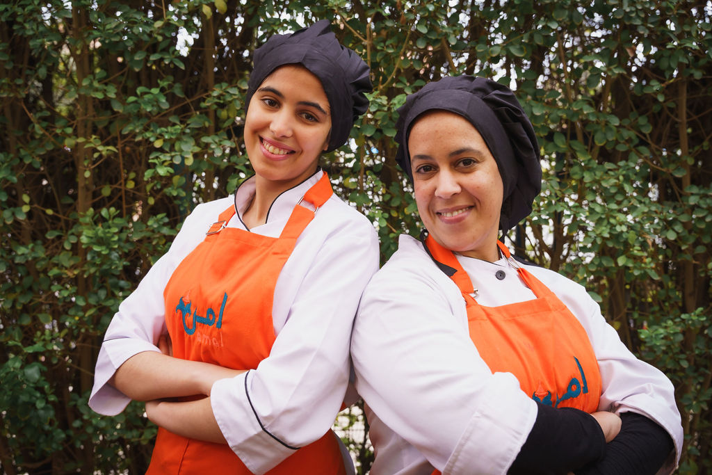 Amal trainees back at work in the kitchen
